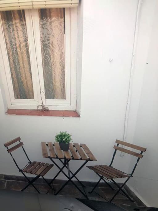 Sebastian Elcano, Apartamento Para 2 Con Terraza, Metro Embajadores Madrid Extérieur photo