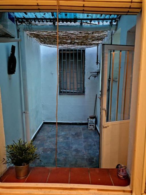 Sebastian Elcano, Apartamento Para 2 Con Terraza, Metro Embajadores Madrid Extérieur photo