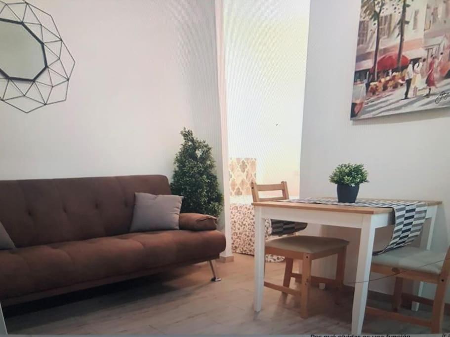 Sebastian Elcano, Apartamento Para 2 Con Terraza, Metro Embajadores Madrid Extérieur photo